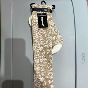 NWT Apt. 9 Over-The-Knee Socks (Shoe Size 9-11) !!